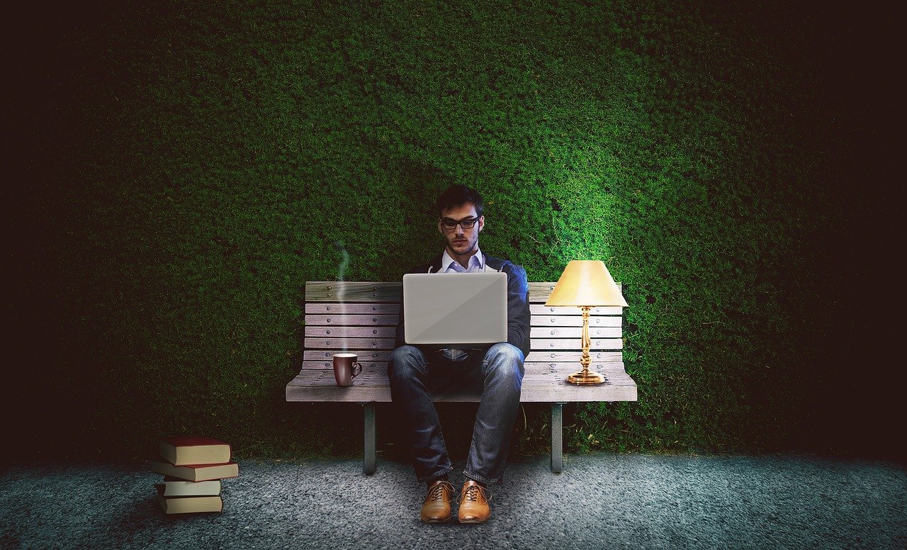 workaholic Workaholic : quand le travail devient une drogue. Pascal Couderc, psychologue à Paris et Montpellier, vous accompagne.